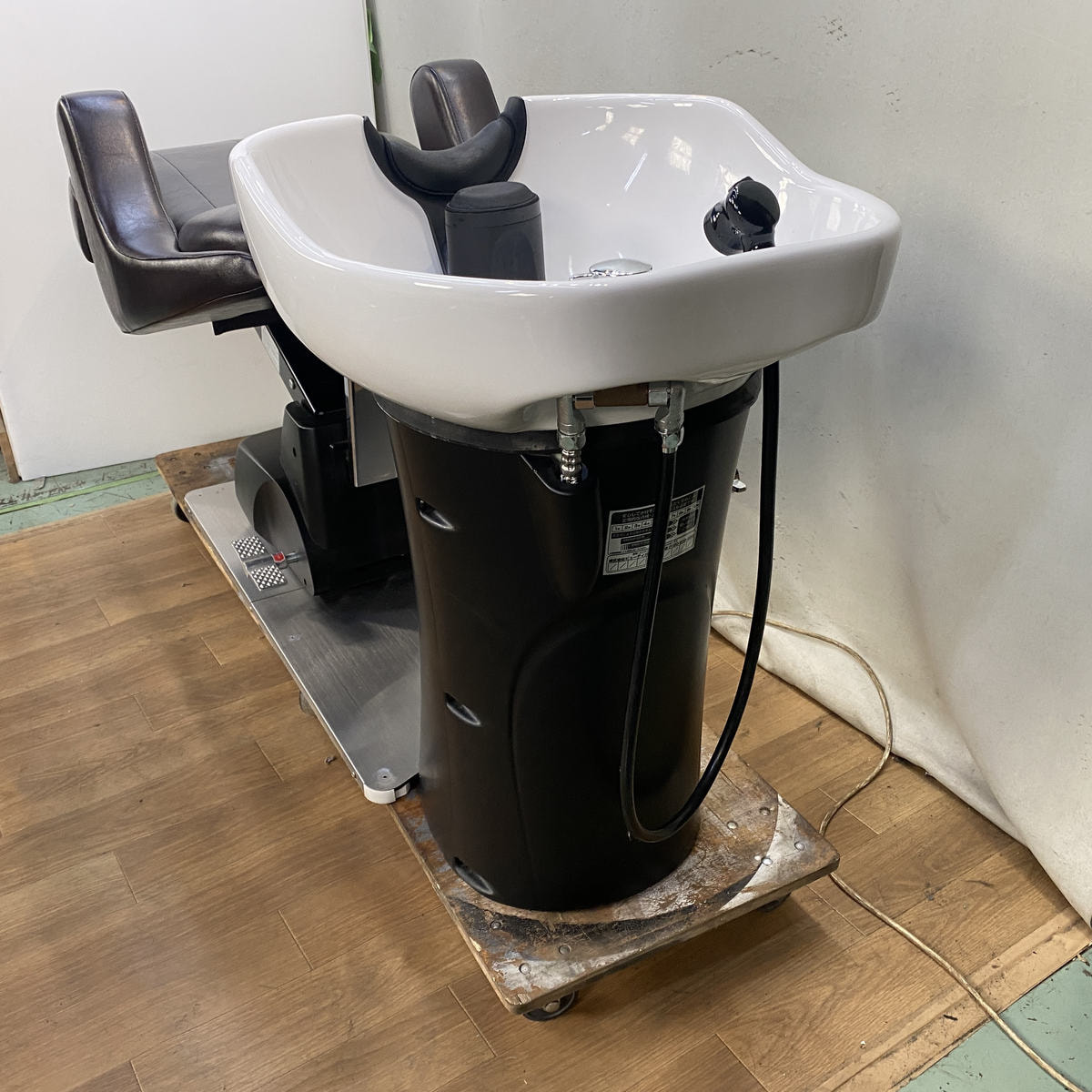 リラクゼーションシャンプーユニット D903Ⅱ（日本製水栓金具セット