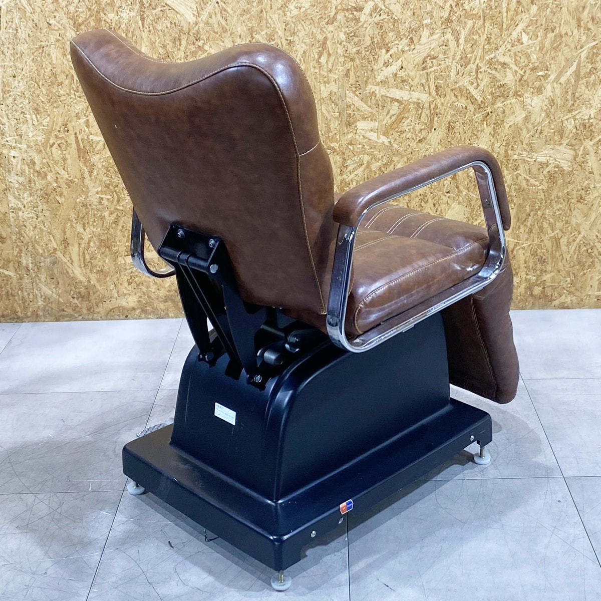 中古】ビューティガレージ シャンプー椅子 『TOUGH DESIGN PRODUCT