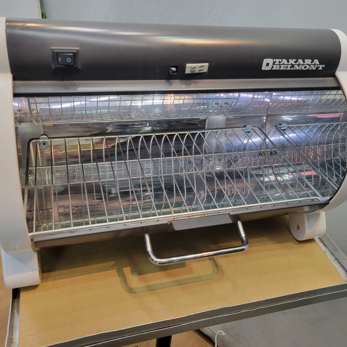 タカラベルモント 小型紫外線消毒器 EX-UV21W 消毒器 EX-UV21Wの卸・通販 | ビューティガレージ