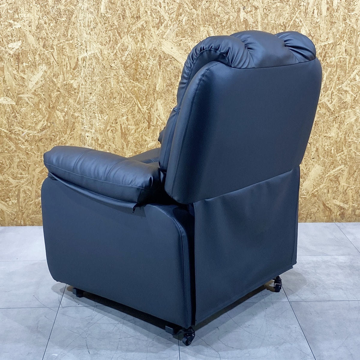 SHIFFON jr 電動リクライニングチェア　美品 電動ラウンジチェア SHIFFON Jr （シフォンジュニア）（ホワイト