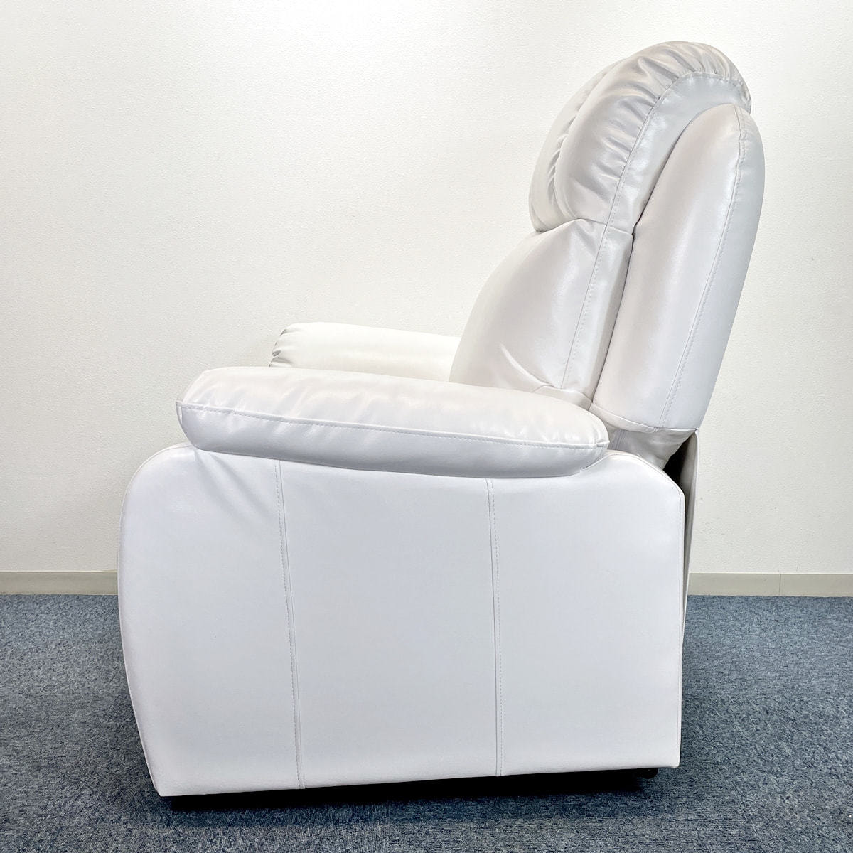 コンディション良好！シフォン 電動ラウンジチェア CHIFFON 電動ラウンジチェア SHIFFON（シフォン）の卸・通販 | ビューティガレージ