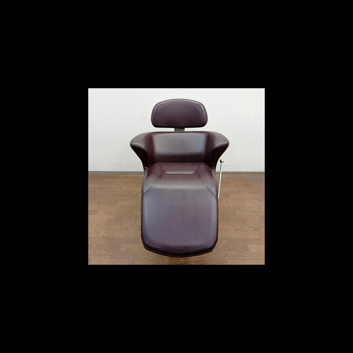 タカラベルモント スタイリングチェア D.SUITE ディースィート レッグ