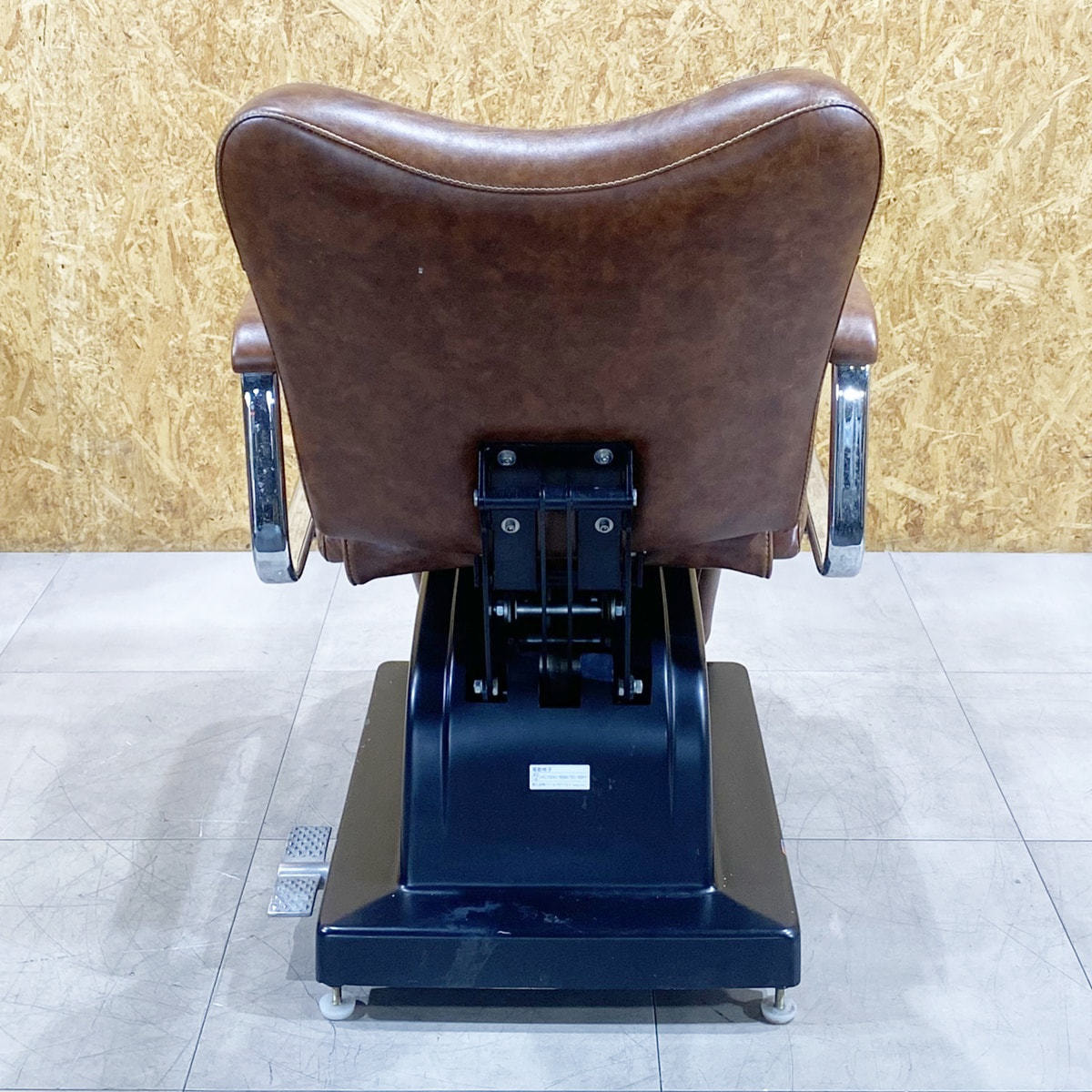 中古】ビューティガレージ シャンプー椅子 『TOUGH DESIGN PRODUCT