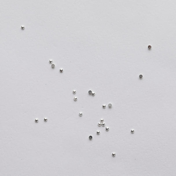 Simplicity（シンプリシティ）大容量 半球ブリオン シルバー 1.5mm ×1,000粒