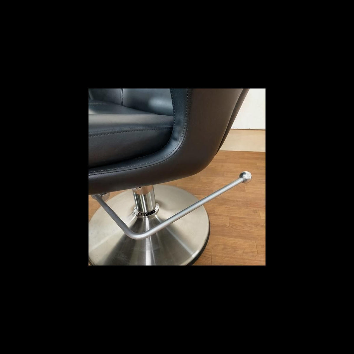 タカラベルモント スタイリングチェア D.SUITE ディースィート レッグ