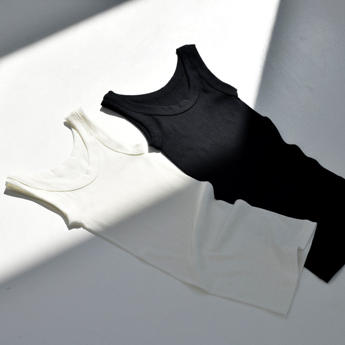 プウアボーテ リブインナー（ホワイト）の卸・通販 | ビューティガレージ