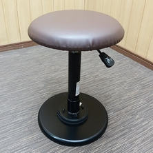 ビューティガレージ ヘッドスパスツール【スイング】 ダークブラウン