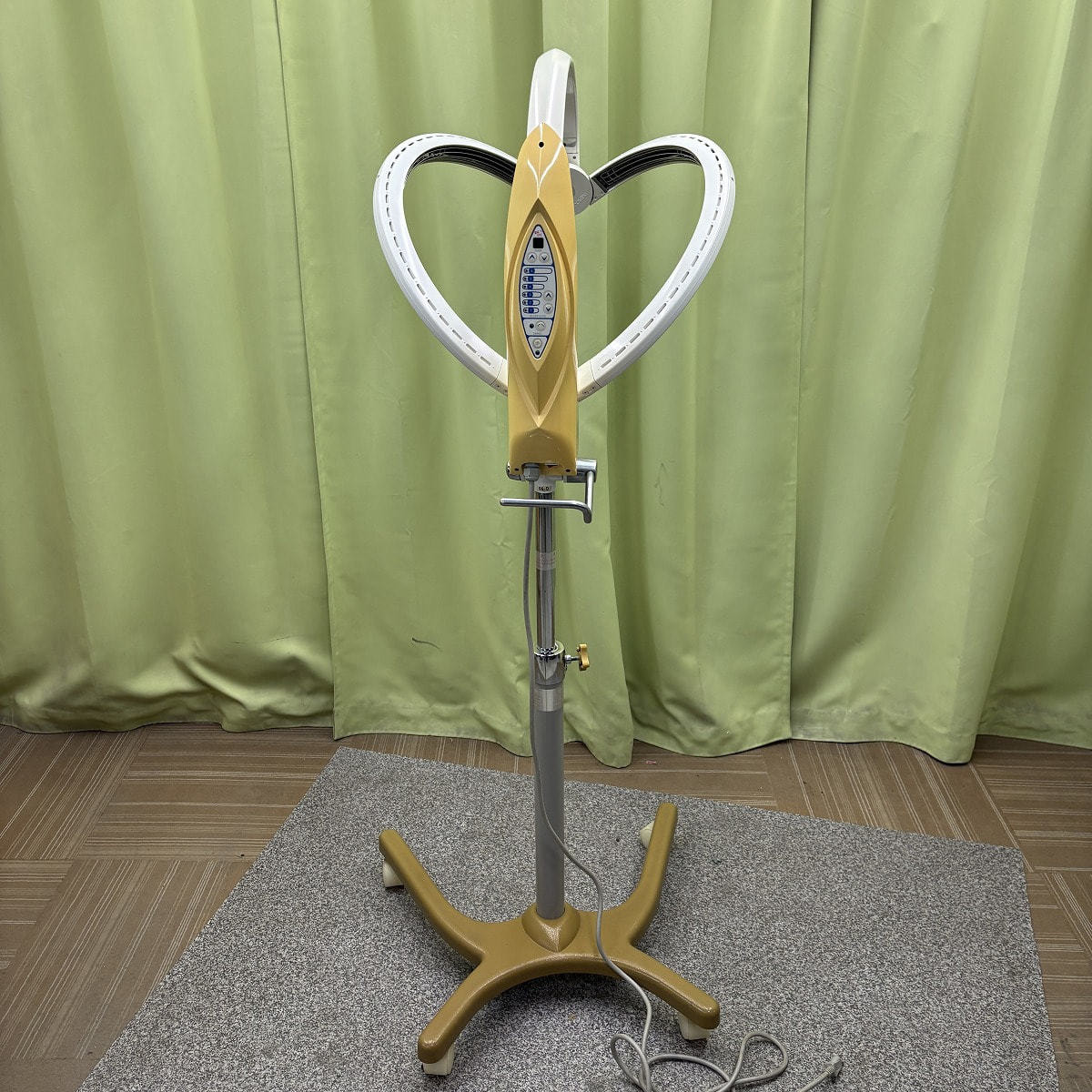 わくわく21 スタンドタイプの卸・通販 | ビューティガレージ