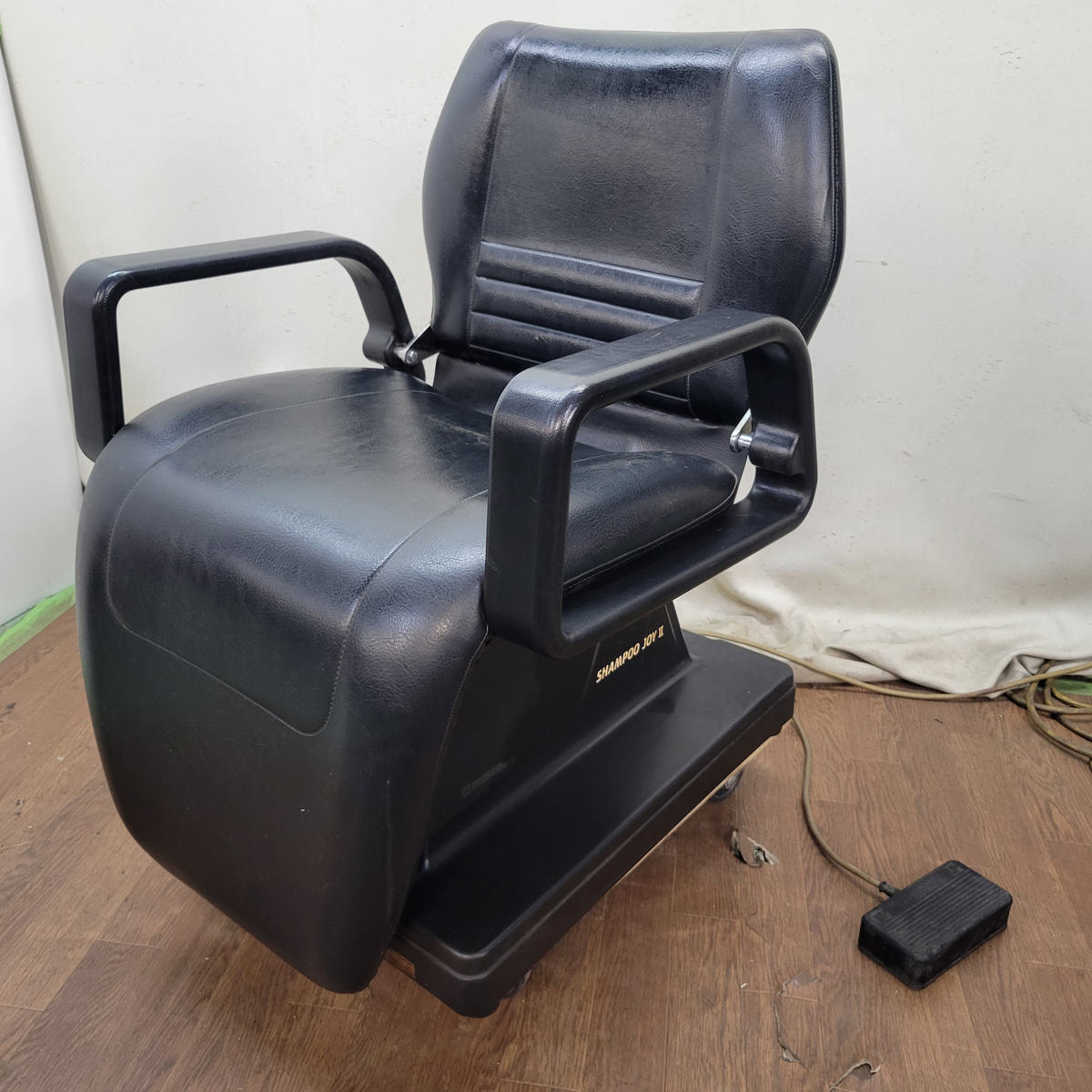 タカラベルモント シャンプージョイⅡ 2脚　 シャンプー椅子 電動チェア　美容室 タカラベルモント シャンプージョイⅡ 2脚 シャンプー椅子 電動