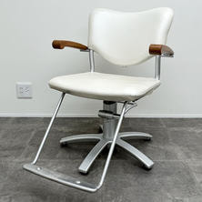 PROFUMO（プロフーモ）