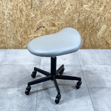 【中古】アイラッシュガレージ　スツール 【GANA】 『カルマース』ウォームグレー