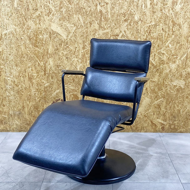 【中古】タカラベルモント　スタイリングチェア　『r.a.f SUITE（ラフ スイート）/SP-YEB』ブラック 1