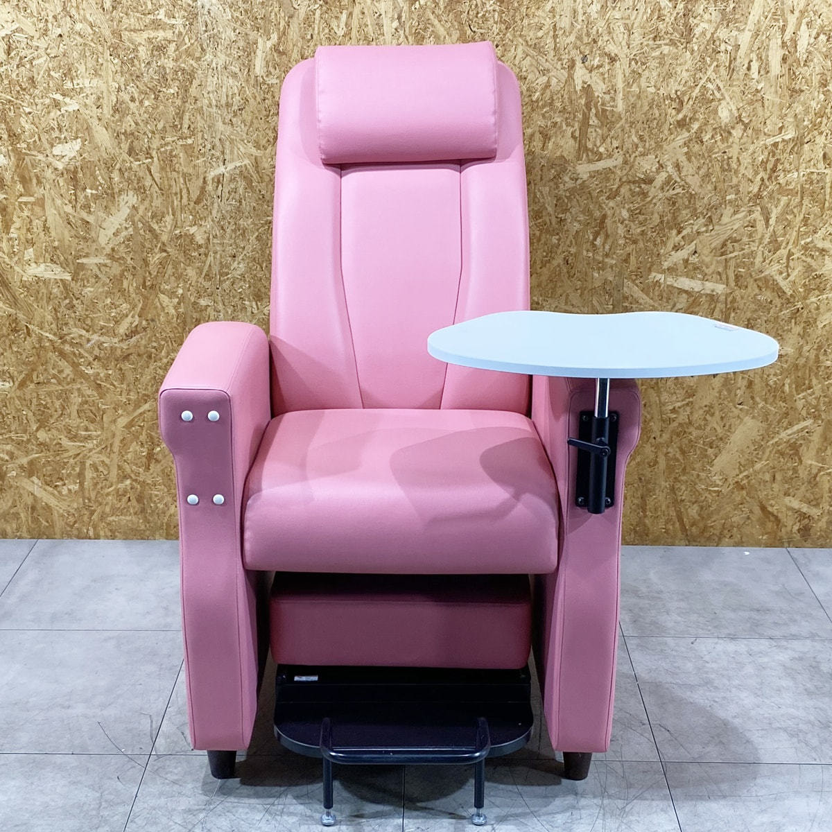 中古】タカラベルモント ネイルチェア 『REINE II Cil（レーヌ2 シル