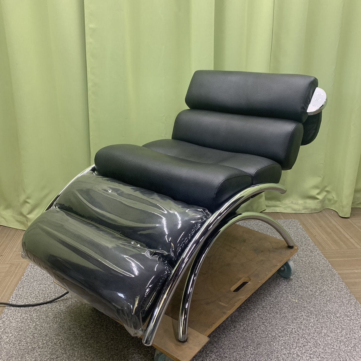 電動リクライニングチェア タカラベルモント (中古/A】タカラ 電動リクライニングチェア タカラベルモント (中古/A】タカラ