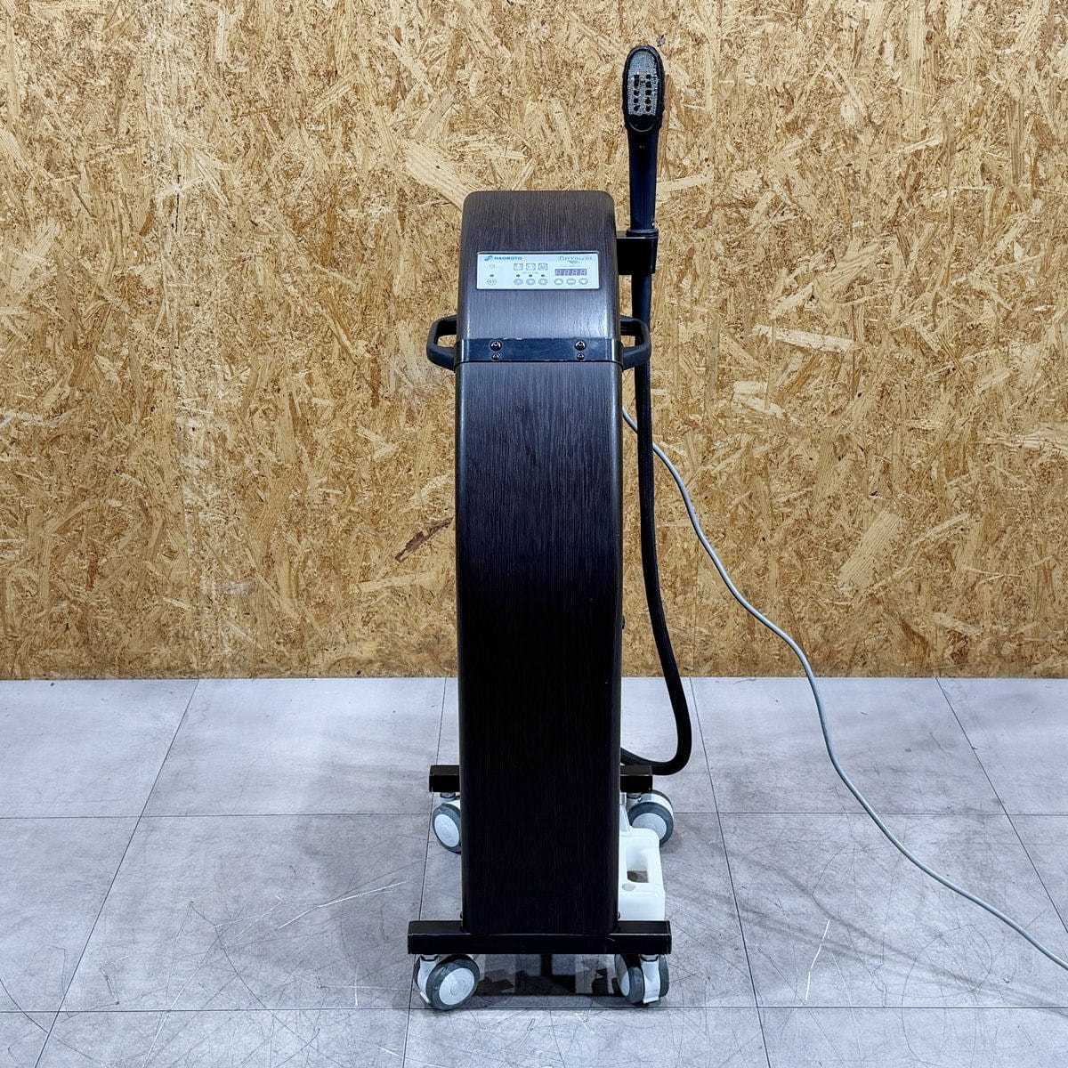 中古】直本工業 促進機 『Parrucchi chico（パルッキー チコ）』100V