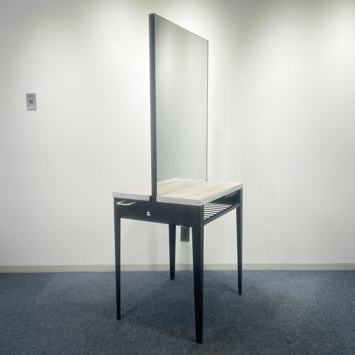 THEIA Mirror（ティアミラー）両面自立タイプの卸・通販 | ビューティ