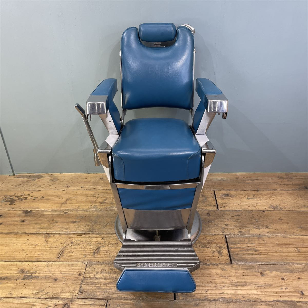 entown66】タカラベルモント バーバーチェア entown66】タカラ