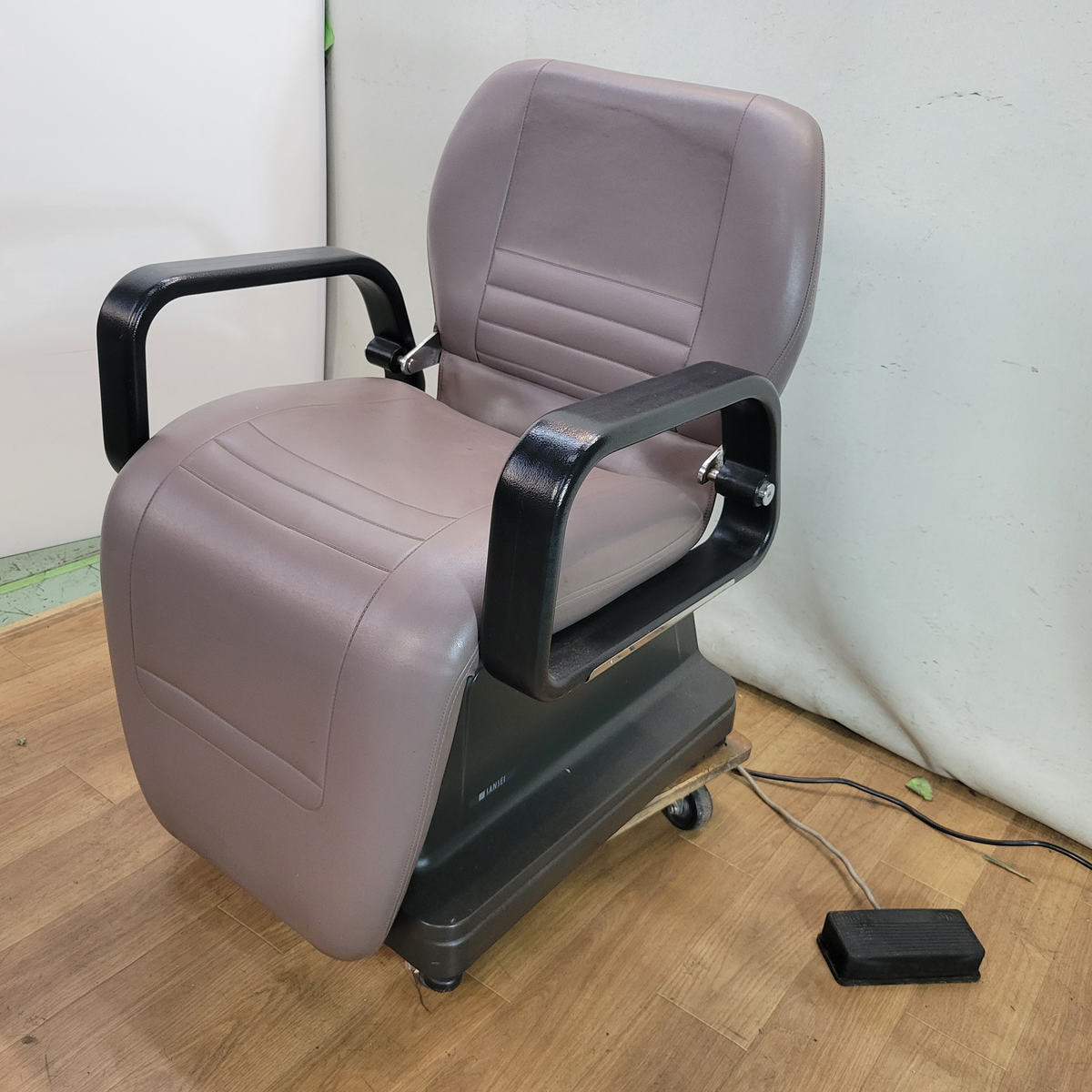 シャンプースター レッグレスト連動の卸・通販 | ビューティガレージ