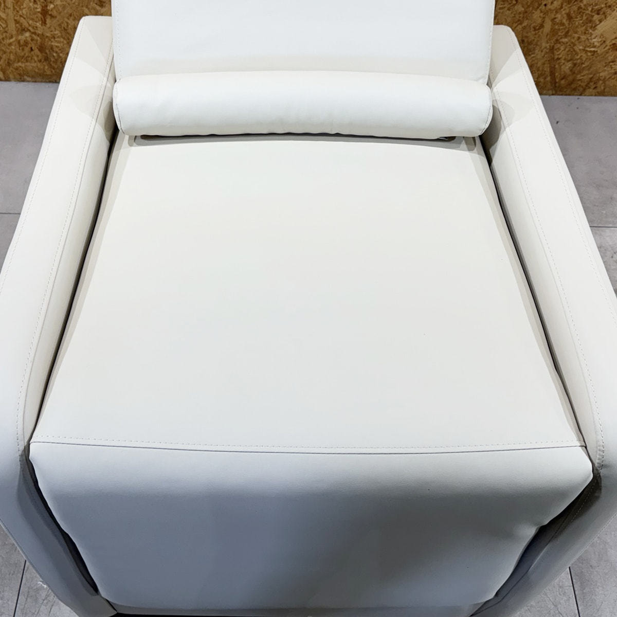 中古】ビューティガレージ 電動リクライニングチェア 『【GANA