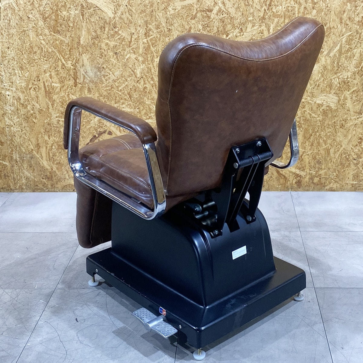 中古】ビューティガレージ シャンプー椅子 『TOUGH DESIGN PRODUCT