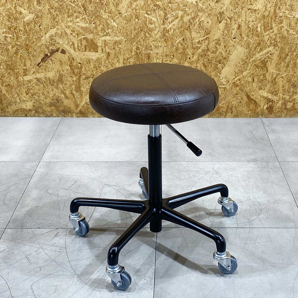 中古】タカラベルモント スツール 『THEIA Stool（ティア スツール