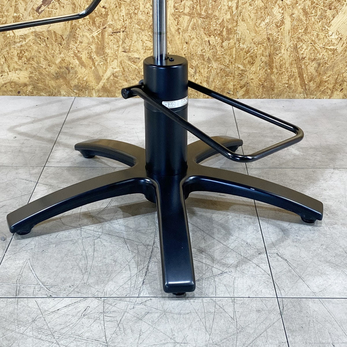 中古】タカラベルモント セット椅子 『r.a.f #02（ラフ ゼロニ）/SP