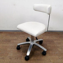 タカラベルモント Riche Stool リーチェ スツール アイボリー 背もたれ付 タカラベルモント Riche Stool リーチェ スツール アイボリー 背もたれ付