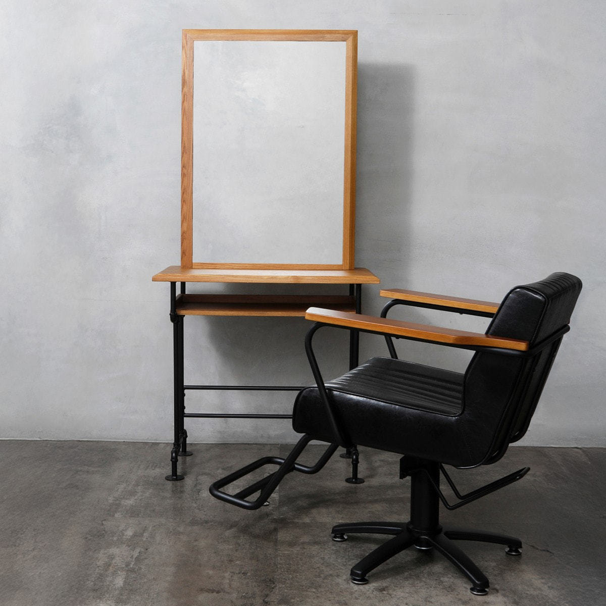 インダストリアルドレッサーPLUMB（プラム）の卸・通販 | ビューティ