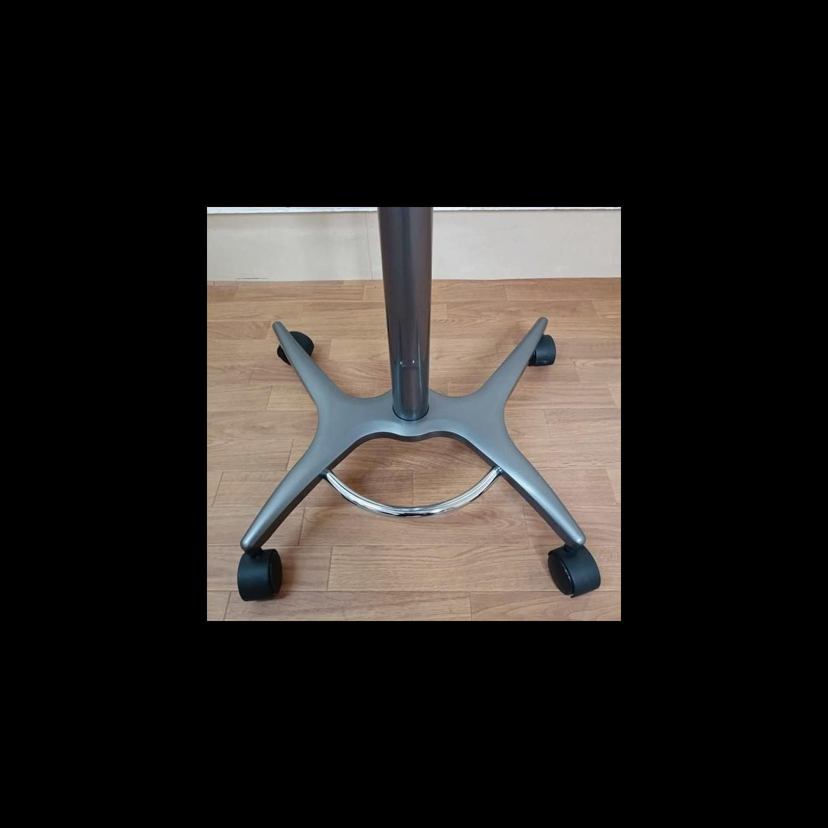 オオヒロ ODIS EX メタリックグレー スタンドタイプ ロッド40本付属