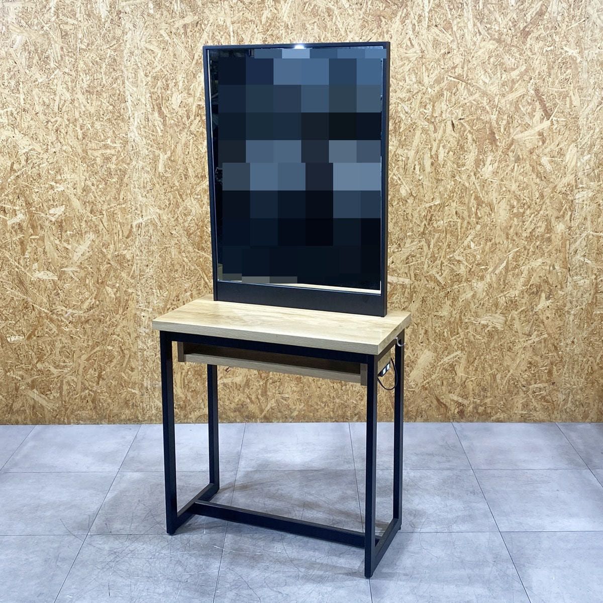 中古】ビューティガレージ ドレッサー 『【TOUGH DESIGN PRODUCT