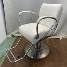 MACCOW Shampoo(マッコウシャンプー) MACCOW Shampoo(マッコウシャンプー)