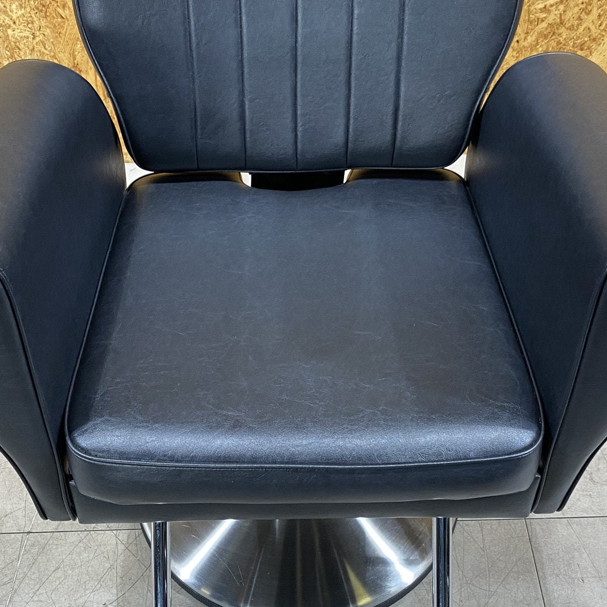 タカラベルモント　Vintage alt＋　美容用チェア　オーダーブラック a1601S | チェア | 製品情報 | タカラベルモント