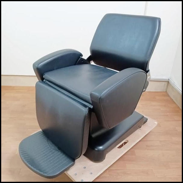 タカラベルモント フェリオスタイルタイプ ブラック ステップタイプ レッグレスト固定 1