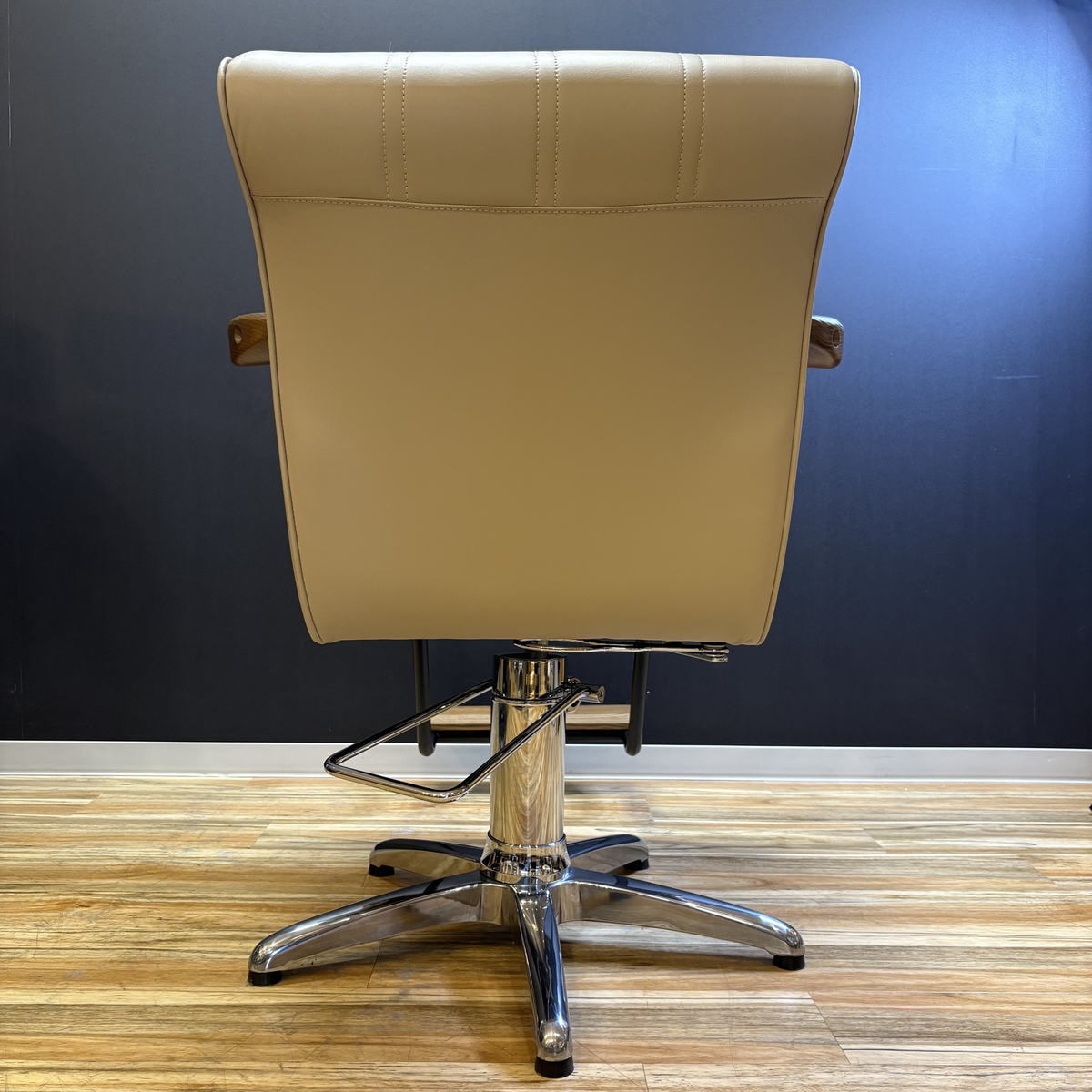 アウトレット】スタイリングチェア BULINO(シートカラー・ベージュ