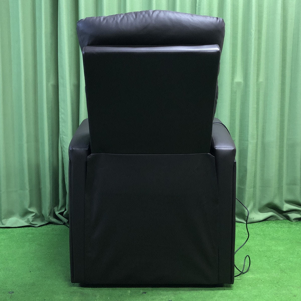 電動施術チェア SISTA-シスタ-ホワイト 【取引成立商品】 電動ラウンジチェア SISTA（シスタ） | エステ/ネイル機器
