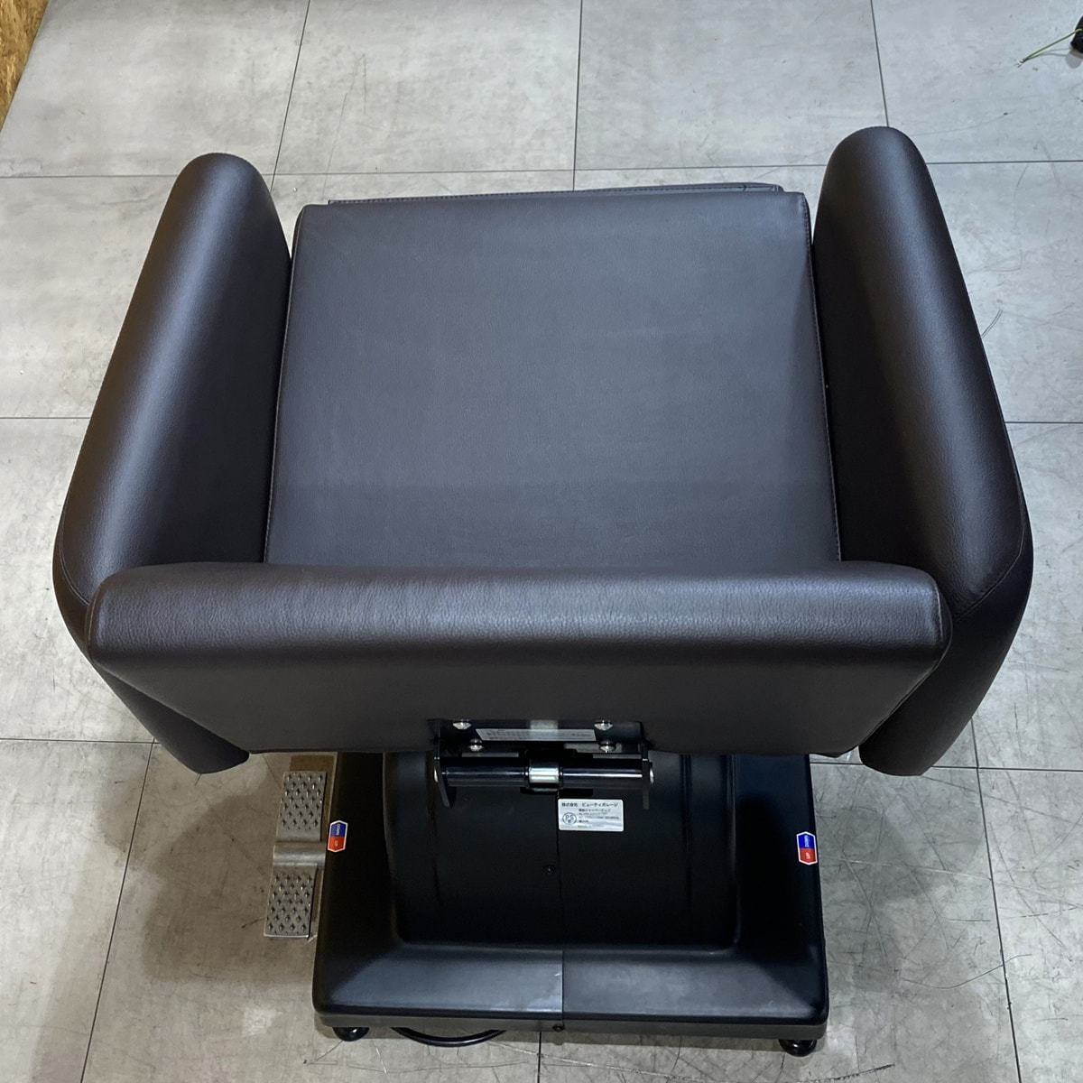 中古】ビューティガレージ 電動シャンプーチェア 『 ALVIN-Sofa 