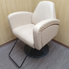 タカラベルモント Vintage alt ヴィンテージ アルト a1203 ベージュ 丸ベース ブラック タカラベルモント Vintage alt ヴィンテージ アルト a1203 ベージュ 丸ベース ブラック