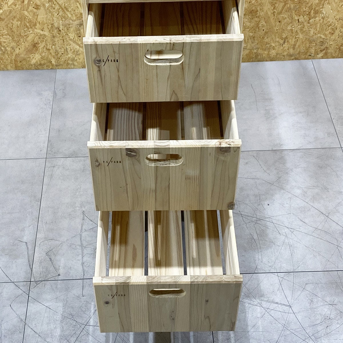 Y.S.PARK『ウッドワゴン YS-F10』ホワイトグレーの卸・通販