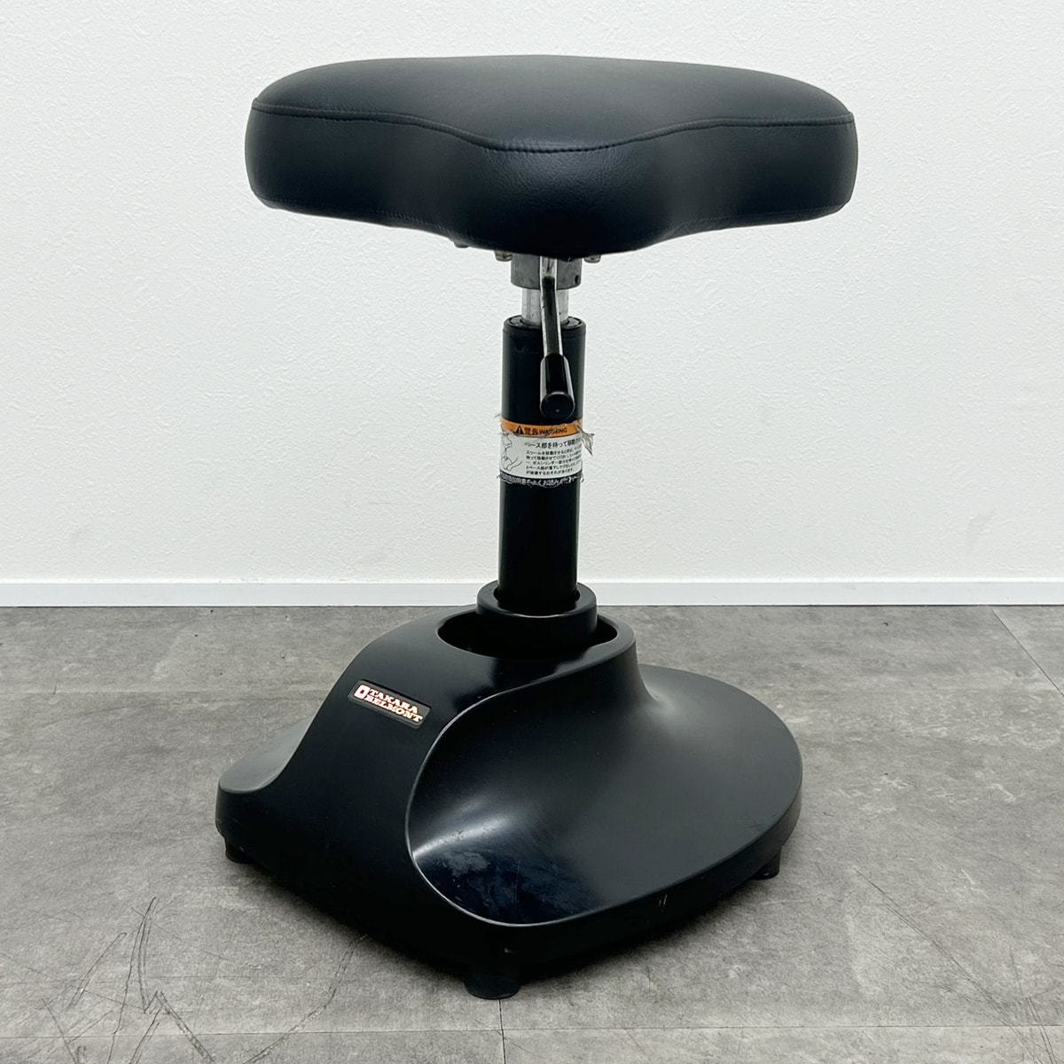 ESPOIR（エスポワール）スツール （レザー張替）の卸・通販