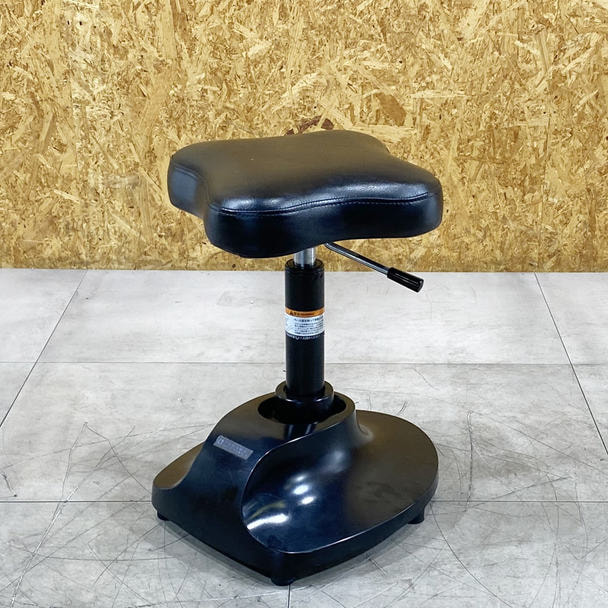 【中古】スツール　タカラベルモント『YUME　ESPOIR（ユメ　エスポワール）専用スツール』 1