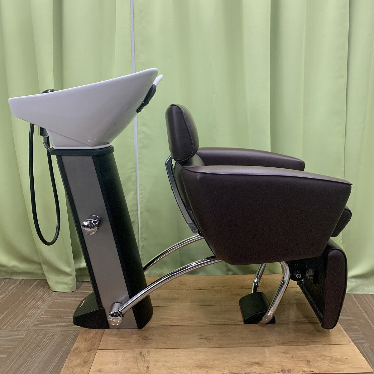 超人気新品 タカラベルモント バックシャンプー台 レッグレスト 『OTO