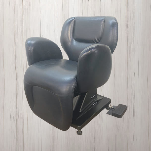 シャンプーJOY　ノバエスティロ　レッグレスト連動　 1