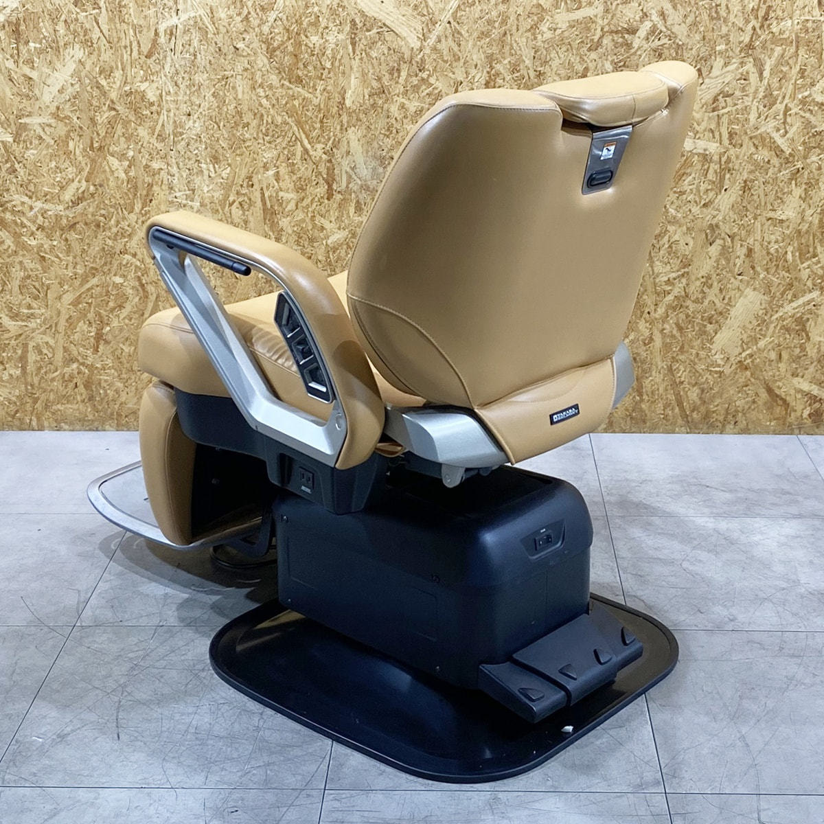 中古】タカラベルモント 理容椅子 『INOVA-EX（イノーヴァEX）』レッグ