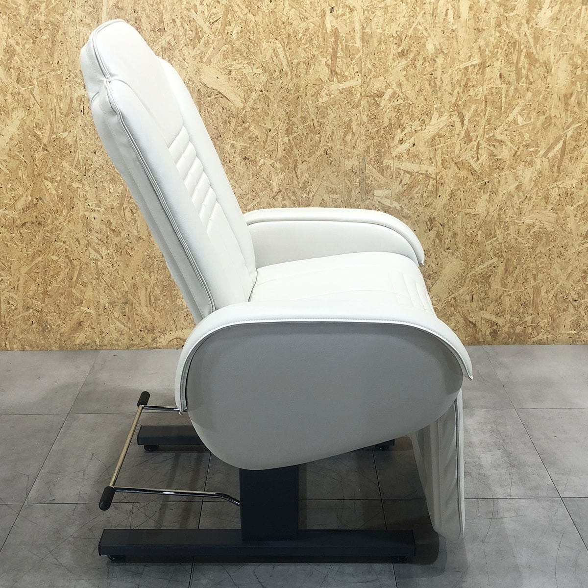 引き取り希望タカラベルモンテ椅子 アンティーク 猫脚 カット椅子