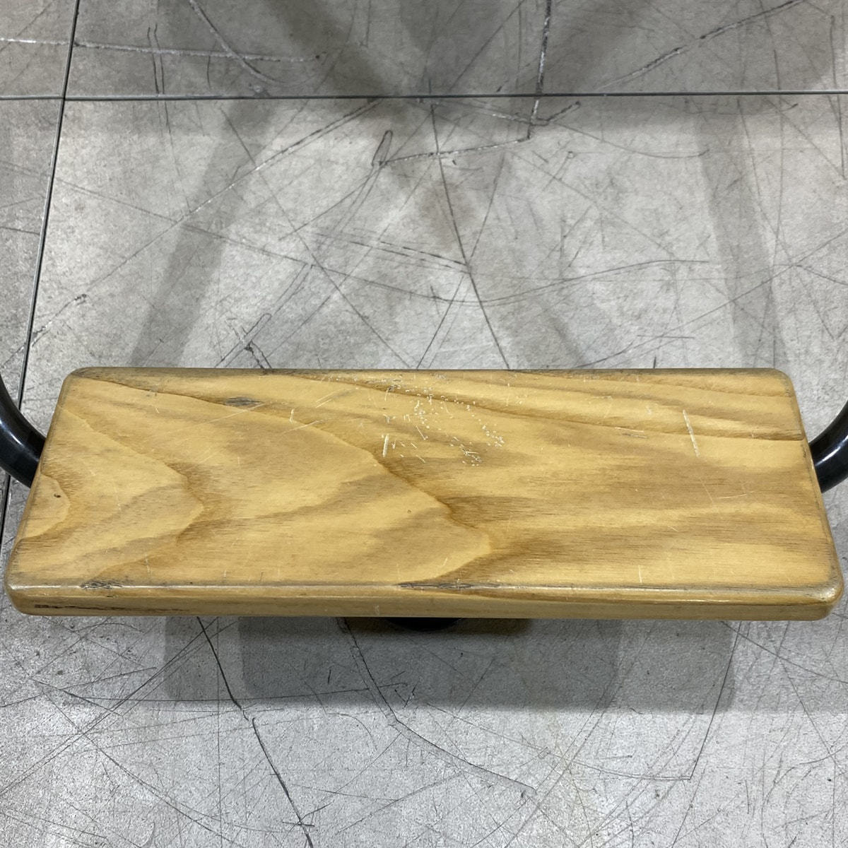 中古】ビューティガレージ セット椅子 『スタイリングチェアCOAST