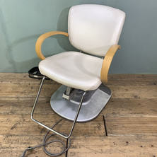 タカラベルモント 電動MIOウッド（SP-PV)