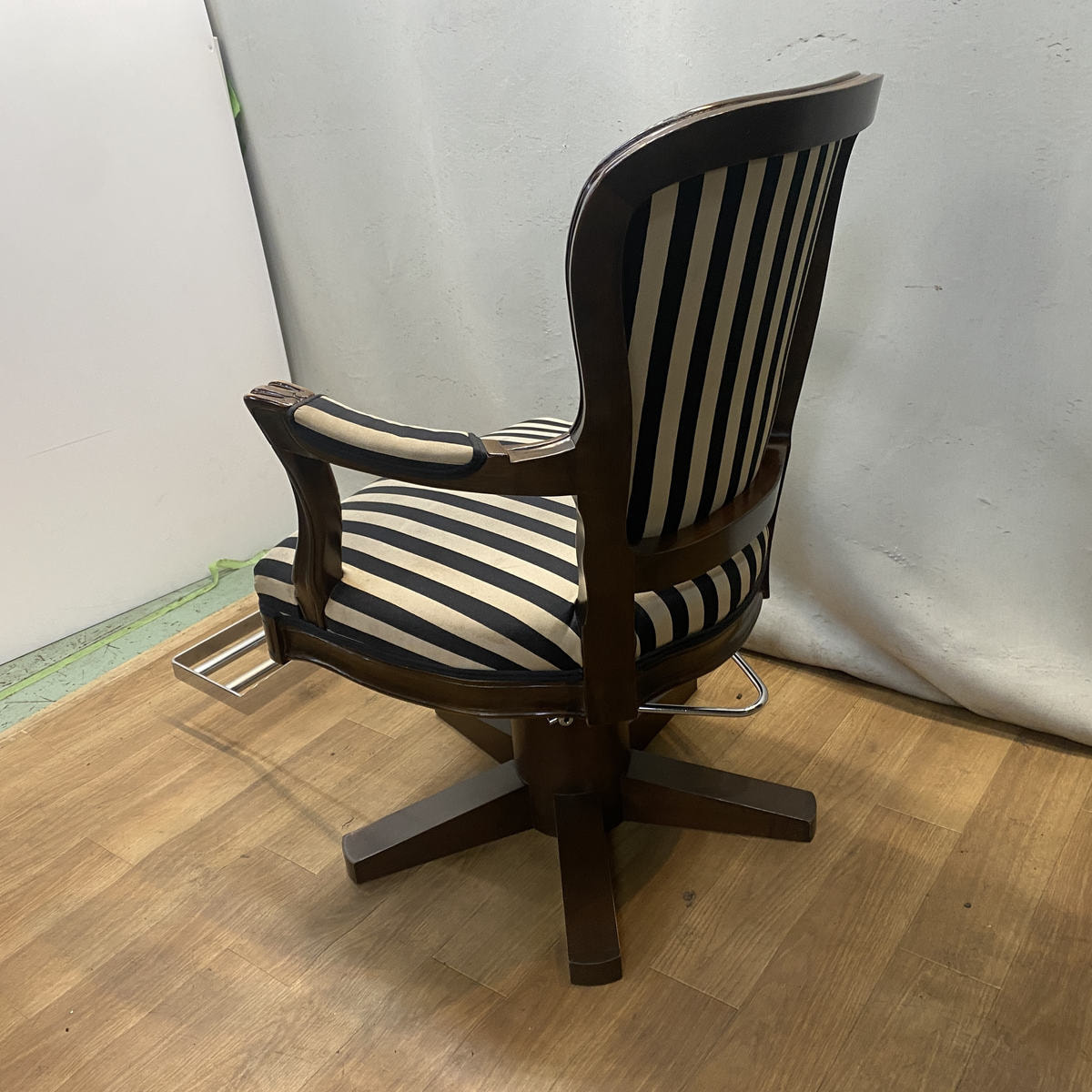 ビンテージチェア VINTAGE Chair 0824の卸・通販 | ビューティガレージ