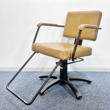 Carre BITTER LINE （キャレ　ビターライン）