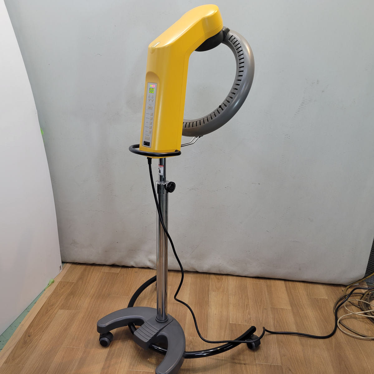 ローラーボールⅡ（ROLLER BALL Ⅱ）スタンドタイプの卸・通販