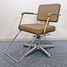 Carre SWEET LINE （キャレ　スイートライン）